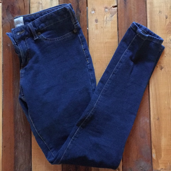 Aeropostale Pants - Women’s {Aeropostale} Jean Leggings (Jeggings)